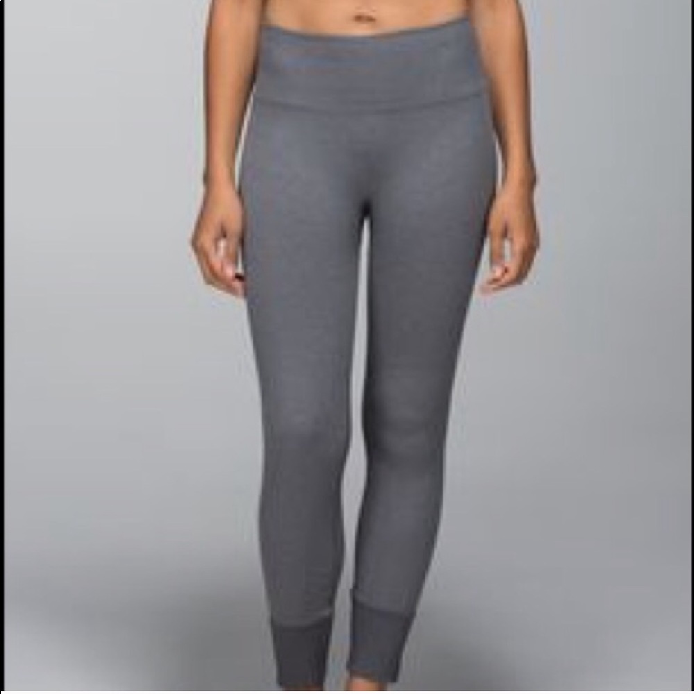 Lululemon EBB 7/8 legging